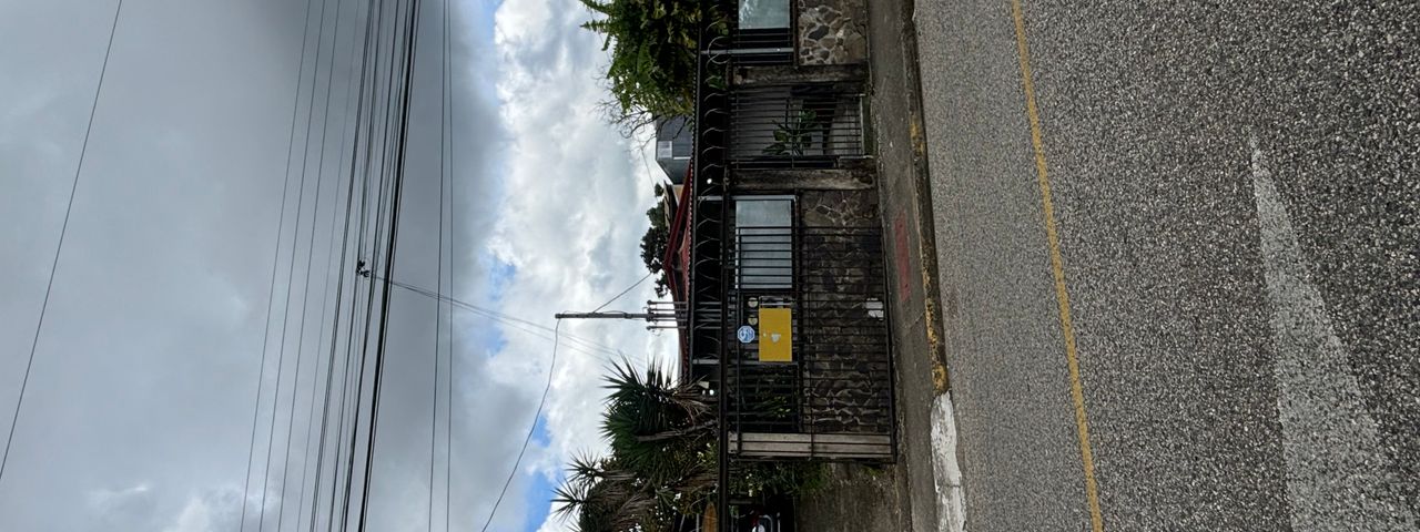🏡📍SE VENDE CASA EN EL CENTRO DE PÉREZ ZELEDÓN📍🏡 — photo 1 of 35