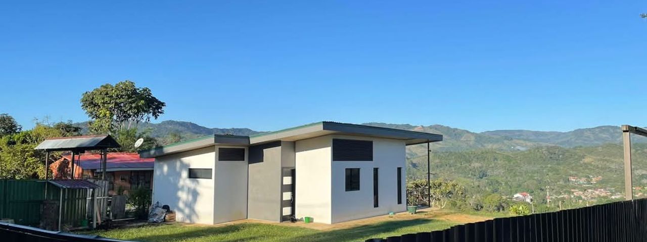 Linda casa en venta en alto los picado Pérez Zeledón! — photo 1 of 5