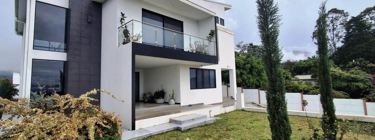 Casa Modern Elegance — foto 1 de 18