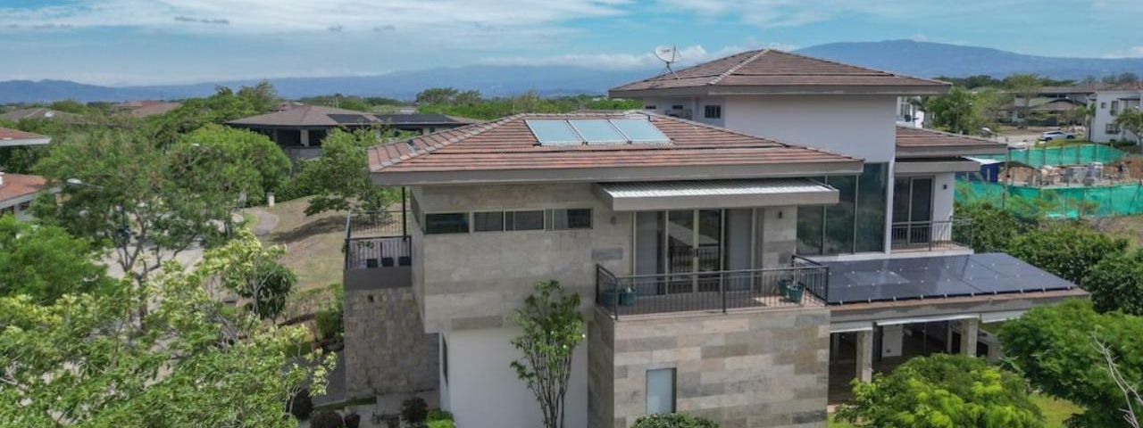 Casa de Lujo en Hacienda Espinal, 5 Dormitorios — photo 1 of 20