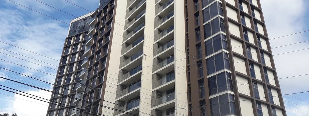 Apartamento en Hyde Park, Rohrmoser – 3 Habitaciones y Servicio — photo 1 of 15