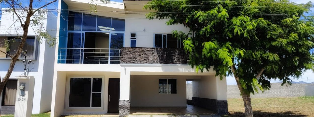 Casa Contemporánea en Condominio Montezuma | 3DOR / 2.5BA | 250 m² — photo 1 of 20