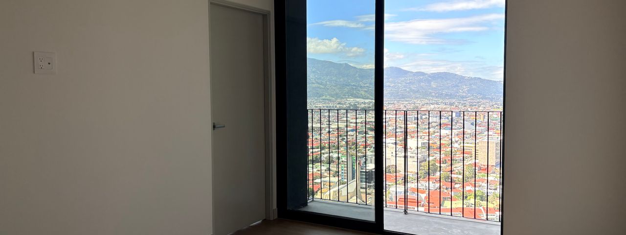 Apartamento en piso 29 Secrt Escalante — photo 1 of 15