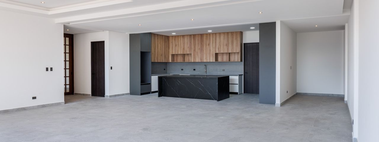 21388 - Apartment for rent with 4 bedrooms and luxury amenities — photo 1 of 21