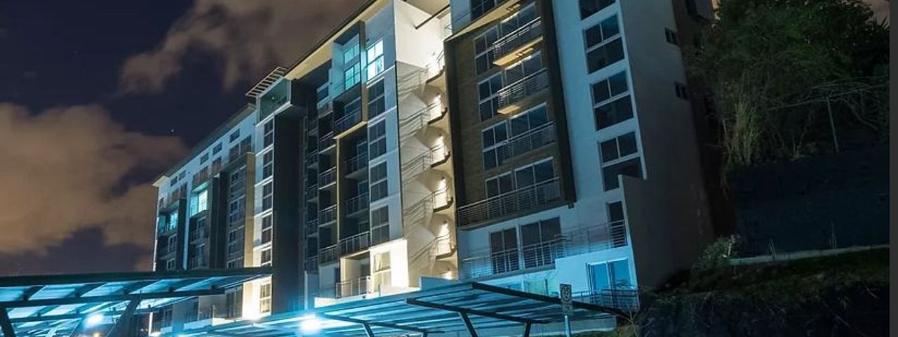 *Se Alquila Apto Condominio CAIA | Escazú – línea blanca — photo 1 of 11