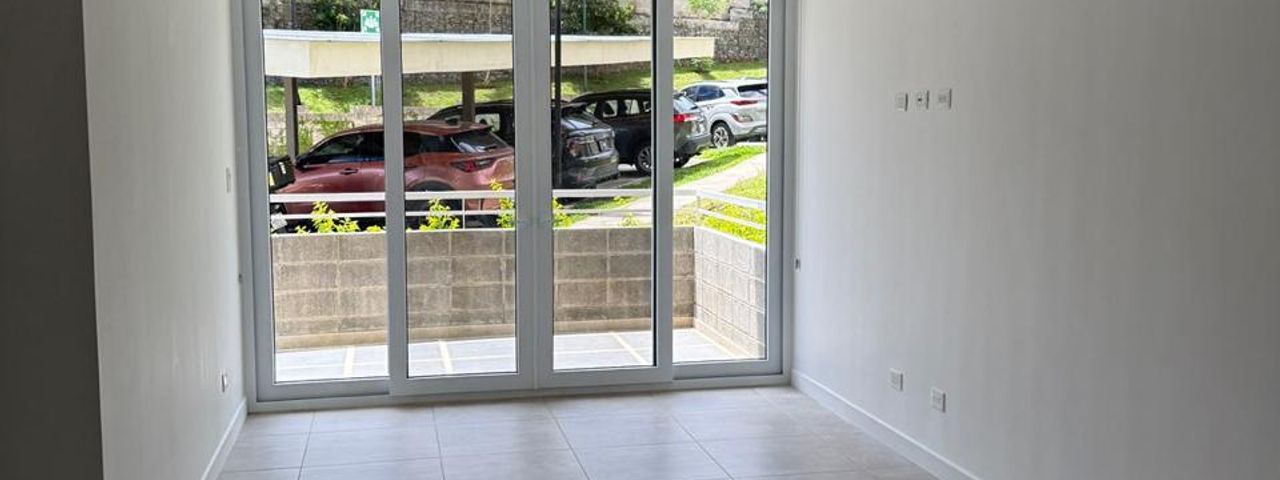 se alquila apartamento en condominio Montealto — photo 1 of 5
