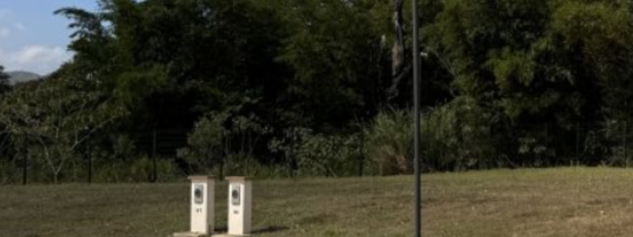 se vende terreno en condominio en Grecia - Alajuela — photo 1 of 5