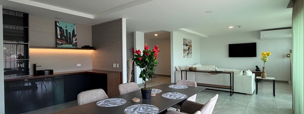 APARTAMENTO EN RENTA EN SENDEROS DEL CHIRCA — photo 1 of 17
