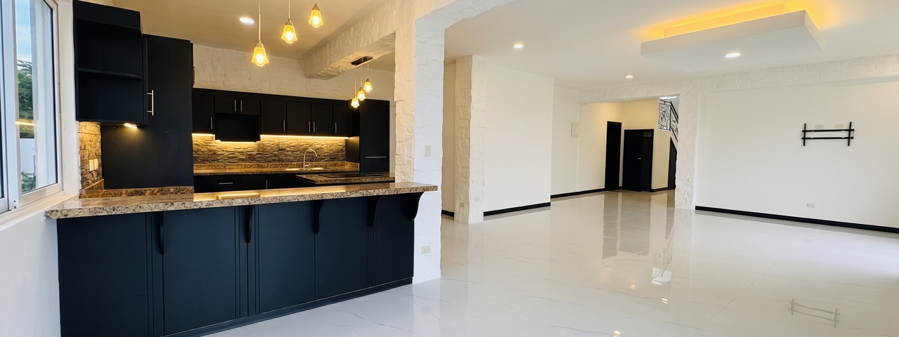 PENTHOUSE EN ALQUILER EN NUNCIATURA CON UNA HERMOSA VISTA — photo 1 of 13