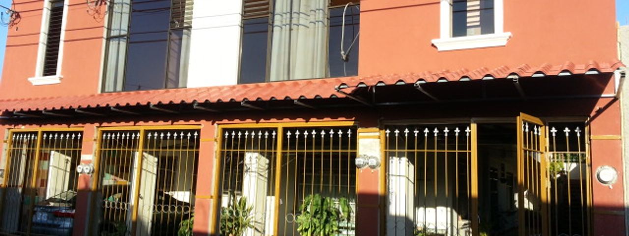 Edificio de 6 apartamentos — photo 1 of 5