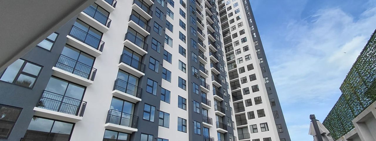 **REABAJADO**Apartamento Moderno en SkyHouse - 2 Habitaciones- 2 Parqueos — photo 1 of 11