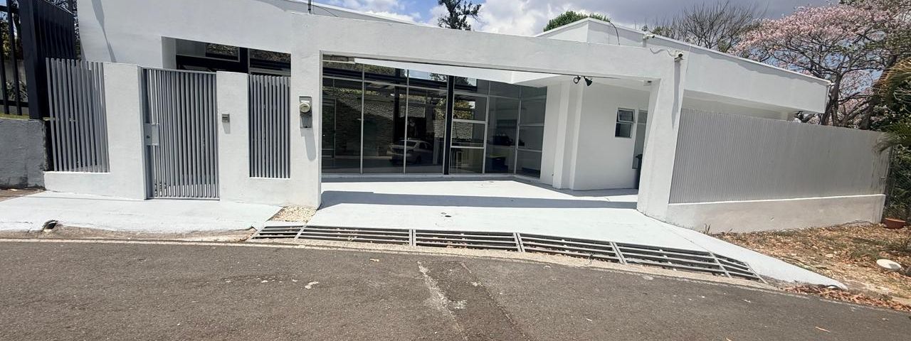 Casa Condominio Los Eliseos, Bello Horizonte de Escazú — photo 1 of 21