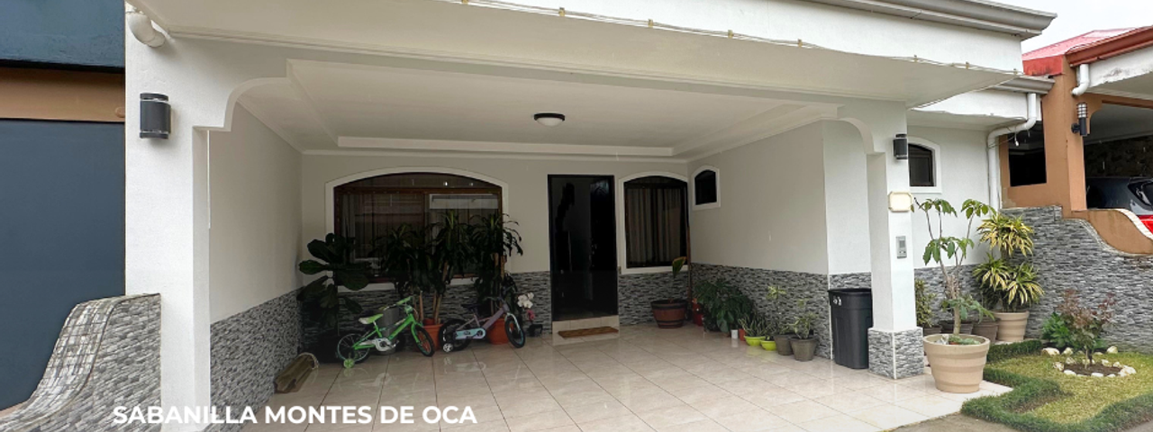 Venta de Casa en Condominio en Sabanilla Montes de Oca — photo 1 of 17