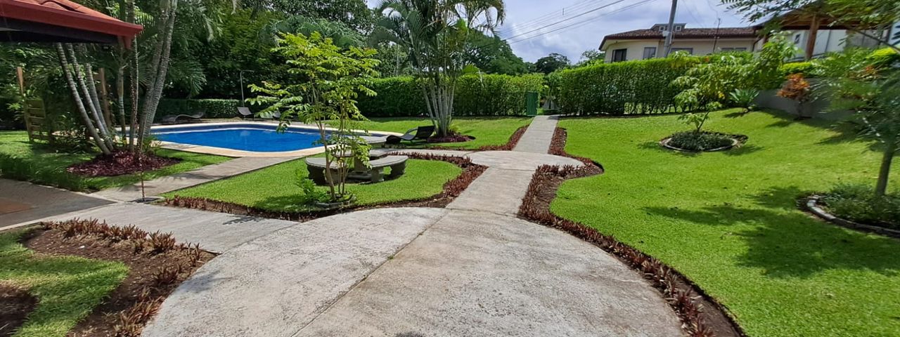 VENTA Lote residencial en condominio La Guácima, Alajuela — photo 1 of 6