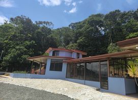 Casa La Guadalupana, 87QH+H9 Pacuar, Costa Rica