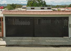 Local Comercial Santa Cruz Centro, 7C69+JQX, Provincia de Guanacaste, Santa Cruz, Costa Rica