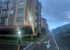 Condominio en La Uruca, La Uruca, San José Province, San José, Costa Rica
