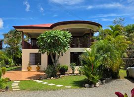 Amazing mountain and city view house for sale, San José Province, San Isidro de El General, Costa Rica