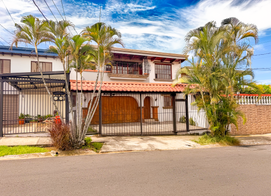 Casa amplia con gran potencial comercial, 2Q7F+456, Provincia de Alajuela, Alajuela, La Trinidad, Costa Rica