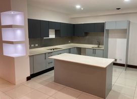 Exclusivo de 4 Hab + Servicio | Terraza de 36 m2 | Cerca de Hospital Metropolitano, San José Province, Pozos, Costa Rica