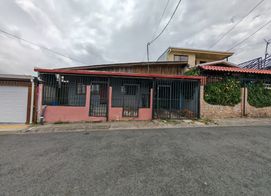 Venta de lote de 260 m2 ideal para construir apartamentos en San Antonio de Coronado, Patalillo, San José Province, Vásquez de Coronado, Costa Rica
