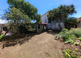 Venta de terreno de 307 m2 cerca de la UCR, permiso para construir 5 pisos, San José Province, San Pedro, Vargas Araya, Costa Rica