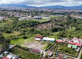Venta de Lote de 10.000 m2 para desarrollo de condominio en Los Ángeles de Santo Domingo, Heredia Province, Los Angeles, Costa Rica