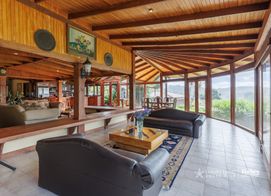 21368 - Spacious mountain home in Fraijanes with 5 bedrooms., Alajuela Province, Vara Blanca, Fraijanes, Costa Rica