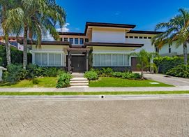 VENTA DE CASA EN HACIENDA DEL SOL, Lindora