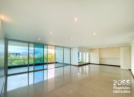 Apartamento de 3 Habitaciones a la Venta en Condominio Greenhouse, Escazú, Condominio Greenhouse, Parque Las Vistas, Calle Las Pelotas, San José Province, San Rafael de Escazú, Costa Rica
