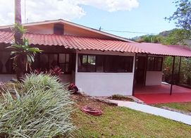 CASA TABARCIA DE MORA, Tabarcia, San José Province, Mora, Costa Rica