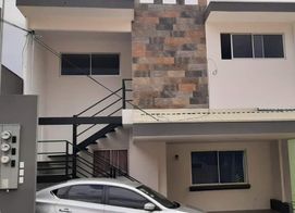 Oportunidad de Inversión Inmobiliaria / 3 Apartamentos generando ganancias, Sabanilla, San José, Costa Rica