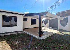 VENTA Casa de un piso con 2 habitaciones, San Isidro, San José, Costa Rica