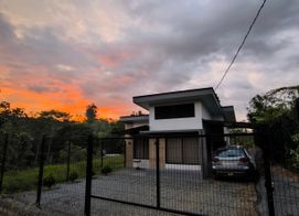 Casa Kokoro, 69JJ+38 San José, Pérez Zeledón, Costa Rica