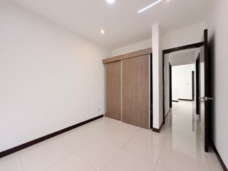 Se alquila casa en condominio — photo 4 of 9