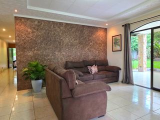Linda casa en venta en Repunta de Pérez Zeledón — foto 4 de 5