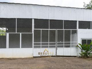 COMMERCIAL Bodegas Strategic Location | Excellent Road Frontage | Ready-to-Use — foto 3 de 10
