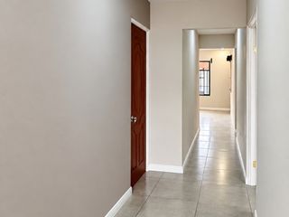 Casa renovada para estrenar en Cartago — photo 2 of 5