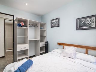 Apartamento de Lujo Totalmente Equipado en el Corazón de Santa Ana — photo 2 of 19