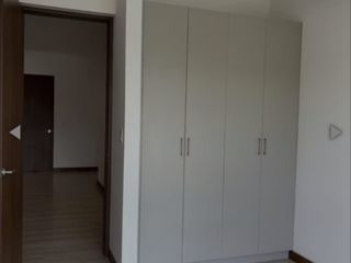 Lujo y Exclusividad en ELEMENTS Lindora El Corazón de Santa Ana — foto 2 de 11