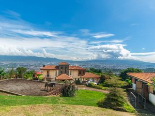 Exclusiva Quinta Ecuestre con Vistas Panorámicas en Bebedero de Escazú — photo 5 of 21