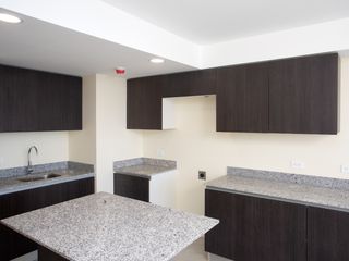 Moderno Apartamento en Piso 14 – Torres Los Yoses (Vistas al Sur) — photo 4 of 9