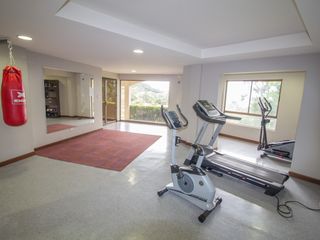 Altos las Palomas, Escazu - El Mirador - 4DOR/4.5BA - 293 M2 — photo 5 of 11