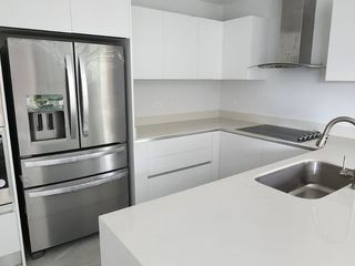 FLAT PREMIUM EN SENDEROS DEL CHIRCA – EXCLUSIVIDAD Y ALTA RENTABILIDAD EN ESCAZÚ — photo 2 of 19