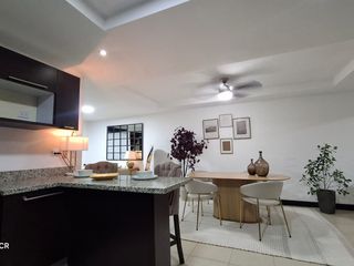 Casa en Condominio Santa Ana Hills - 3DOR/2.5BA - 240 m2 — photo 3 of 17
