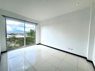 Moderno y Amplio Apartamento en Santa Ana – 188 m² de Lujo y Comodidad — photo 4 of 18