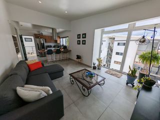 Venta de apartamento en 4to piso, condominio Distrito Irazú, La Uruca — foto 4 de 5