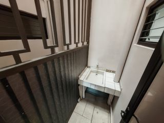 Alquiler de local comercial con excelente ubicación en El Carmen de Guadalupe — foto 5 de 5