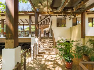 20423–PRECIO SUPER REDUCIDO/Casa con terreno, piscina y casa huéspedes — photo 4 of 21