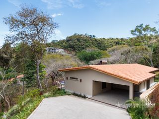 21343 - Private Atenas Home, Infinity Pool, Large Terrace & Views — photo 4 of 21